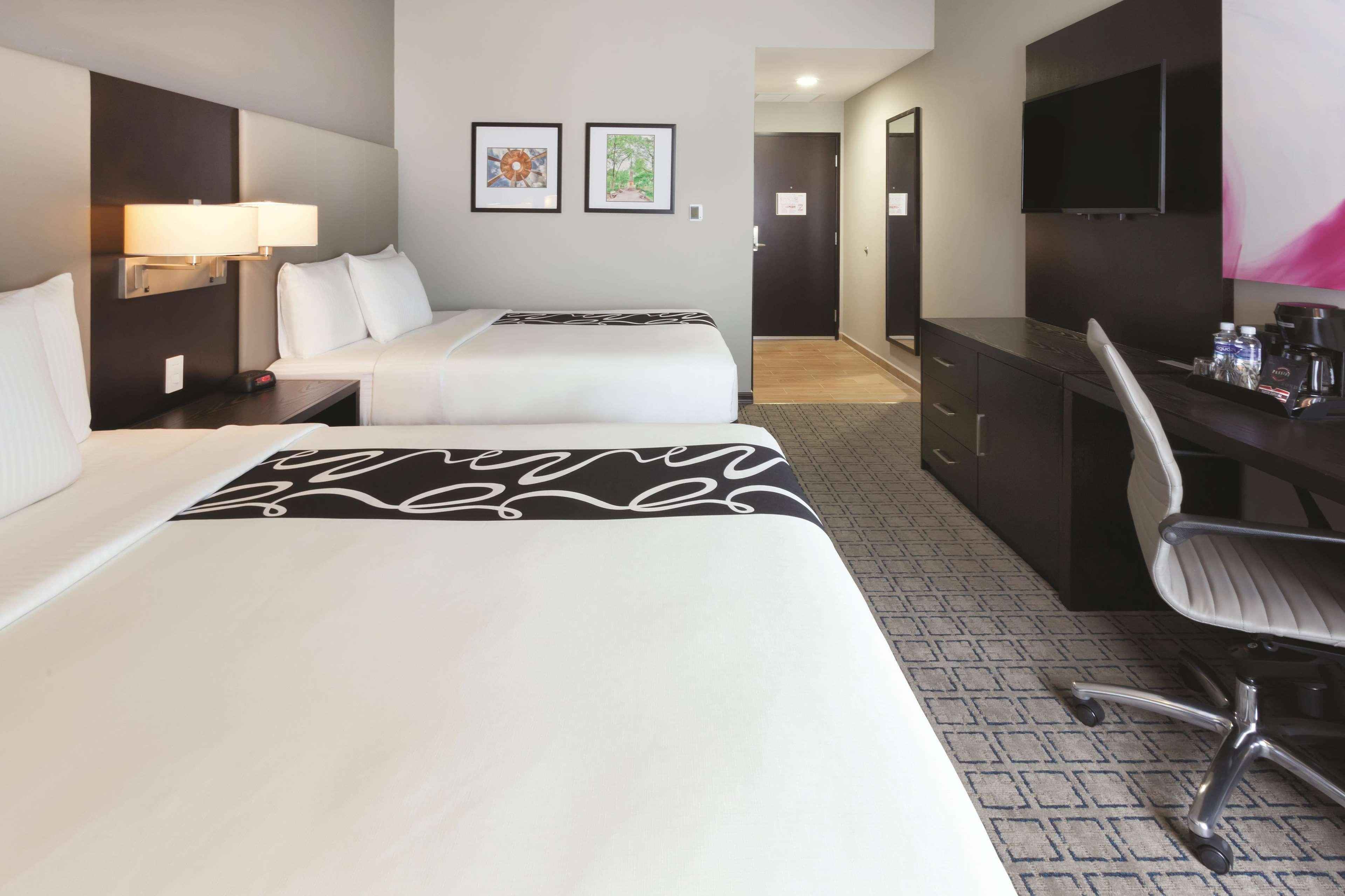 La Quinta By Wyndham Tegucigalpa Hotel ภายนอก รูปภาพ