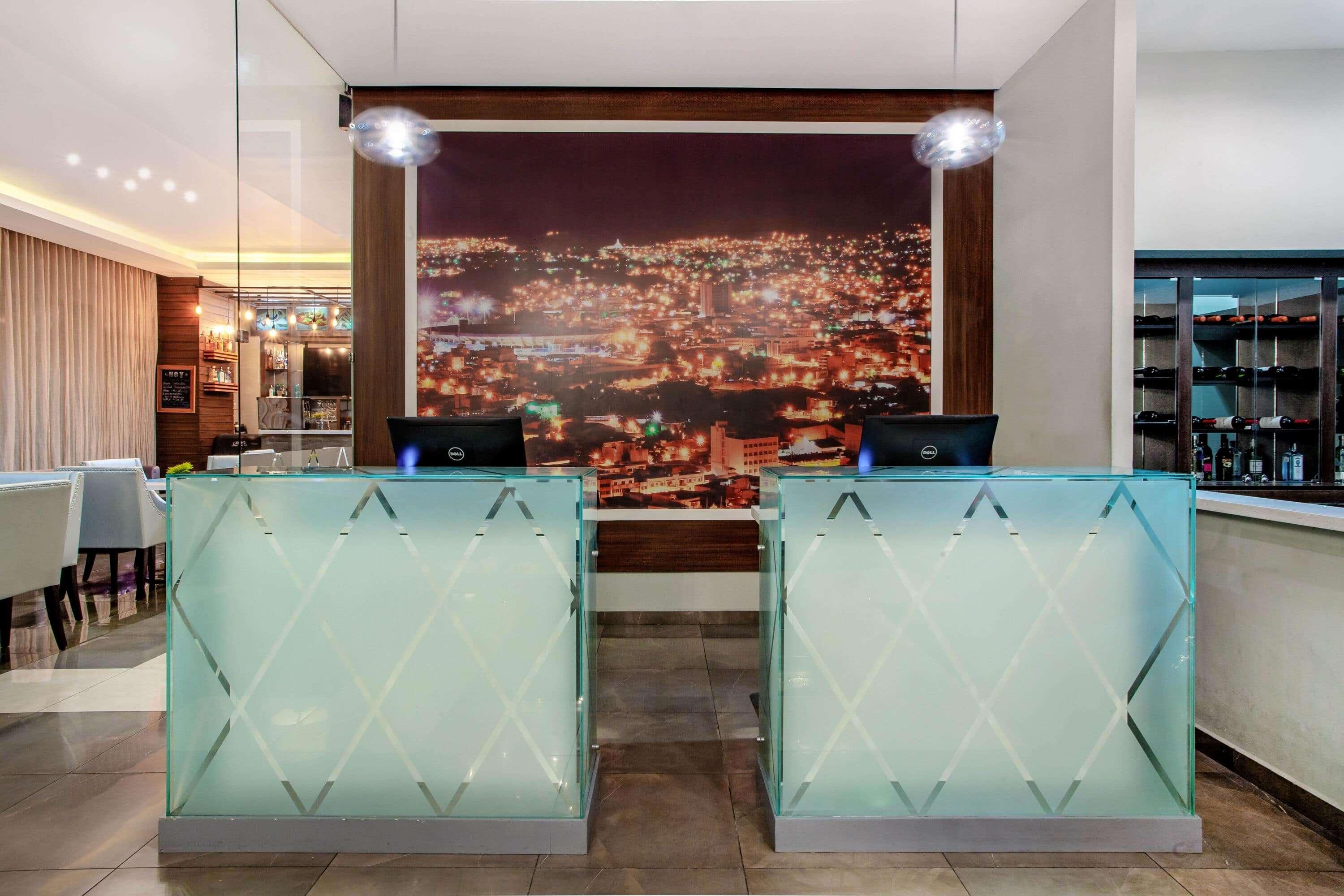 La Quinta By Wyndham Tegucigalpa Hotel ภายนอก รูปภาพ