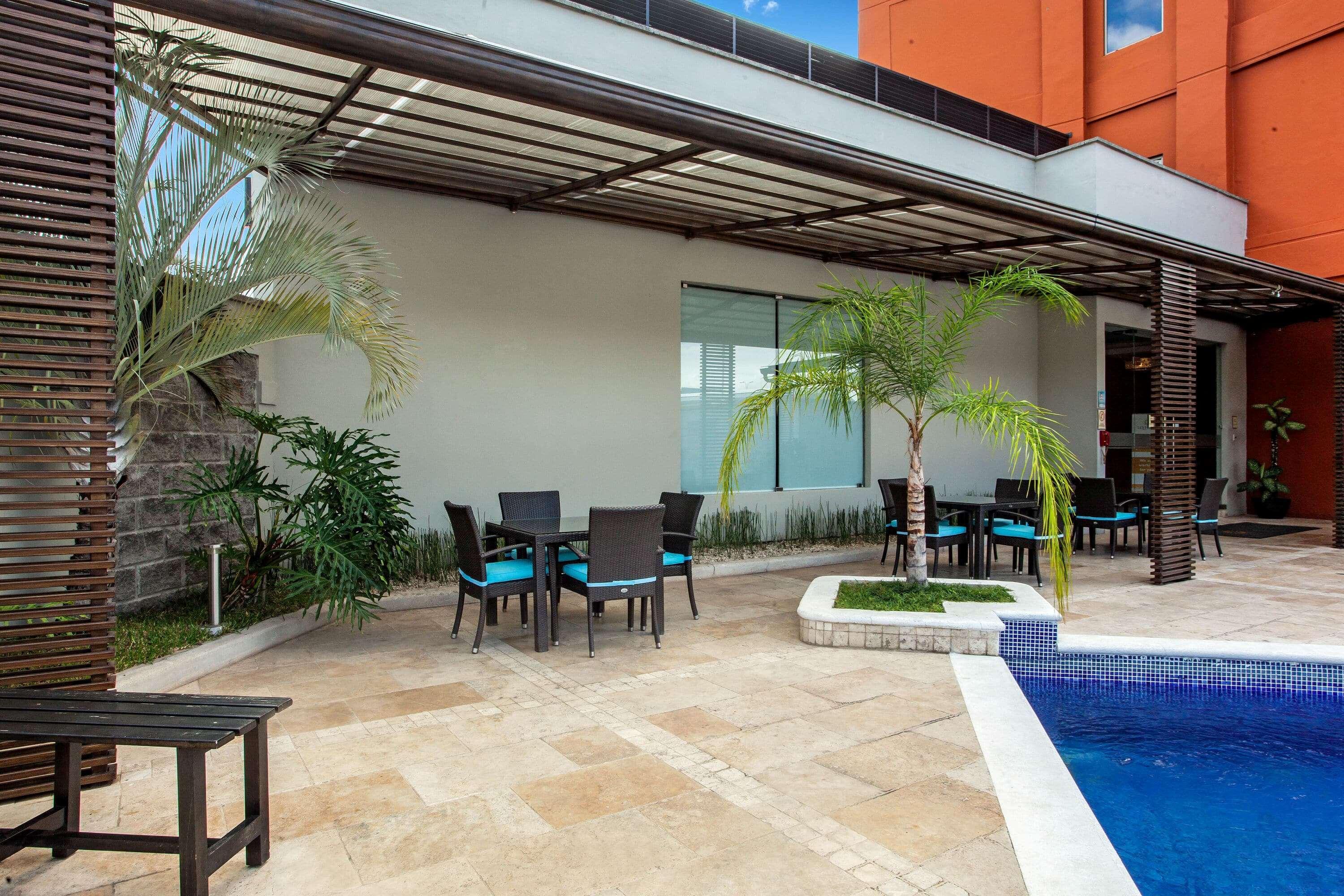 La Quinta By Wyndham Tegucigalpa Hotel ภายนอก รูปภาพ