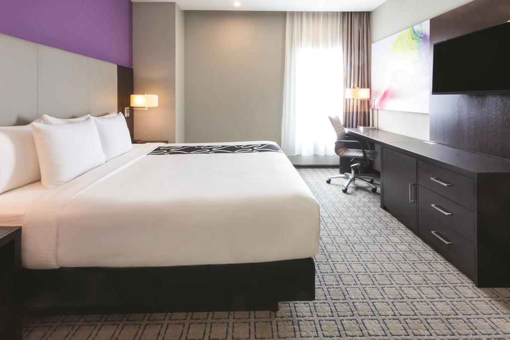 La Quinta By Wyndham Tegucigalpa Hotel ภายนอก รูปภาพ