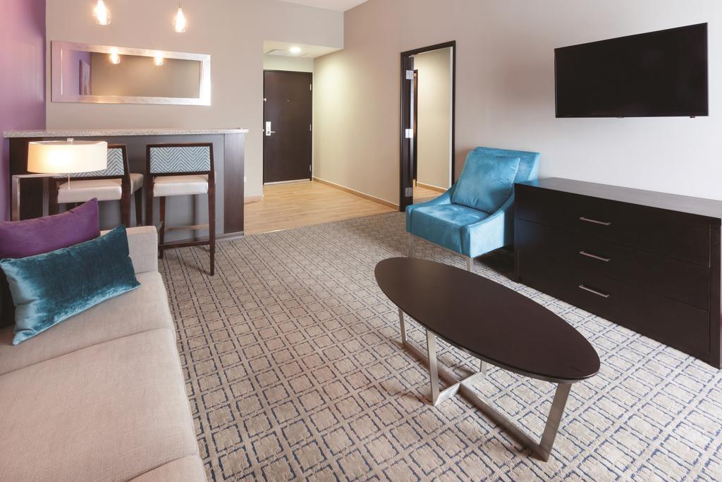 La Quinta By Wyndham Tegucigalpa Hotel ภายนอก รูปภาพ